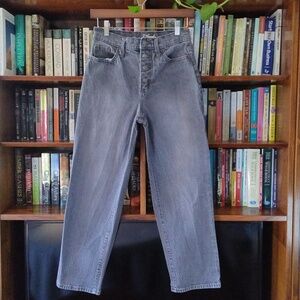 Universal Thread Mom Jeans 0/25